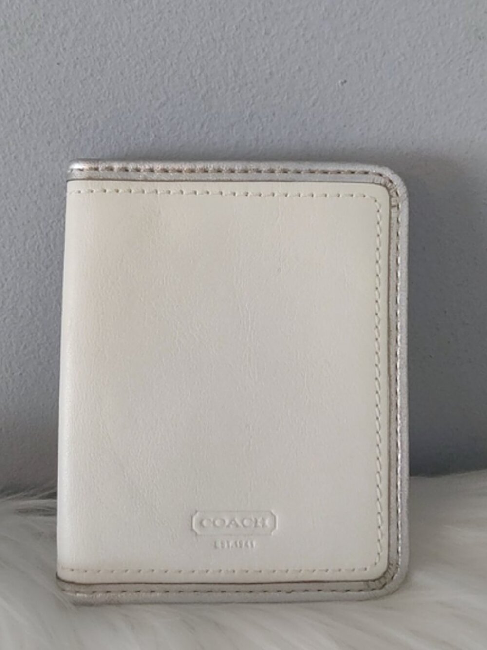 Coach vintage mini photo ID case leather / pocket picture frame wallet EUC